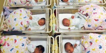 US birth rate drops to lowest in over 40 years as pandemic-led stress rises