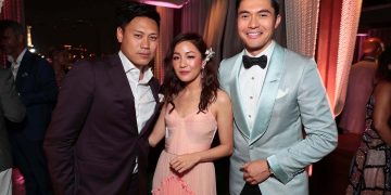 ‘Crazy Rich Asians’ tops box office again