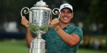 Koepka holds off Woods to win PGA Championship