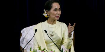 Aung San Suu Kyi becomes first person stripped of honorary Canadian citizenship