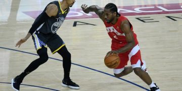 Leonard lifts Raptors within one victory of title dream