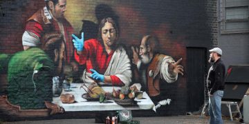 Locked out of galleries, Londoners find Caravaggio street art