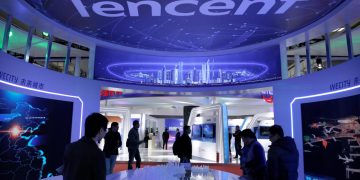 Tencent in talks to buy Warner Music stake: WSJ
