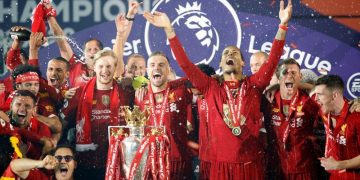 Liverpool beat Chelsea in thriller before title party