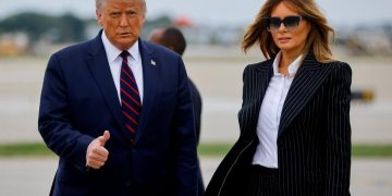 Trump and wife Melania test positive for coronavirus