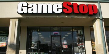 GameStop surge leaves U.S.-based mutual funds and ETFs behind