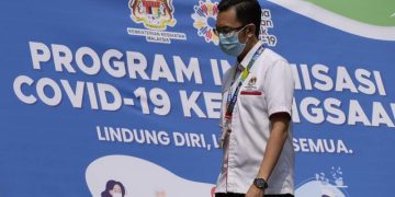 Malaysia’s worsening COVID-19 outbreak sparks alarm