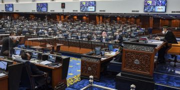 Malaysia’s Parliament opens after 7 months, emergency to end