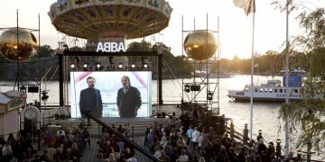 ABBA back after 40 years with new album, virtual stage show