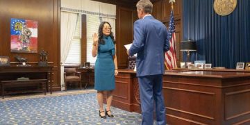 Gov. Kemp swears in Leda Chong to Georgia Ports Authority Board