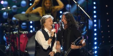 Jay-Z, Foo Fighters welcomed into Rock & Roll Hall of Fame
