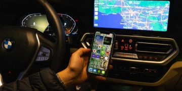 Edmunds: 5 must-have features on new cars