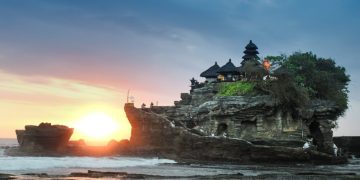 Bali welcomes first foreign tourists after Covid quarantine rule lifted