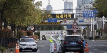 Shanghai starts China’s biggest COVID-19 lockdown in 2 years