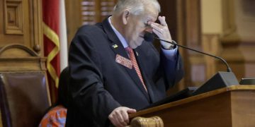 Georgia lawmakers pass measures on taxes, voting and schools