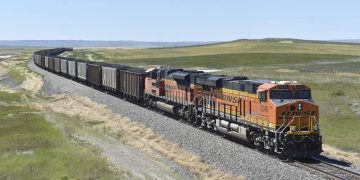 Businesses, White House plan for possible rail strike Friday