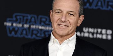 Iger returns to lead Disney after rocky 2 years under Chapek