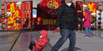 China records 1st population fall in decades as births drop