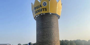 The Big Peanut once again reigns at the roadside in Georgia, after hurricane felled earlier goober