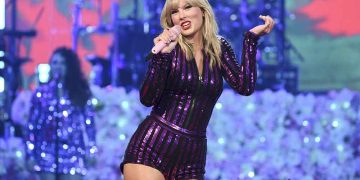 Taylor Swift steals the show at an Asian summit as Singapore defends exclusive Eras Tour stop