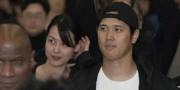 Baseball superstar Ohtani and his wife arrive in South Korea for Dodgers-Padres MLB opener