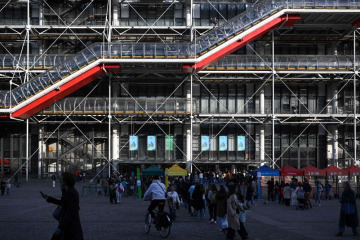 pompidou3 copy